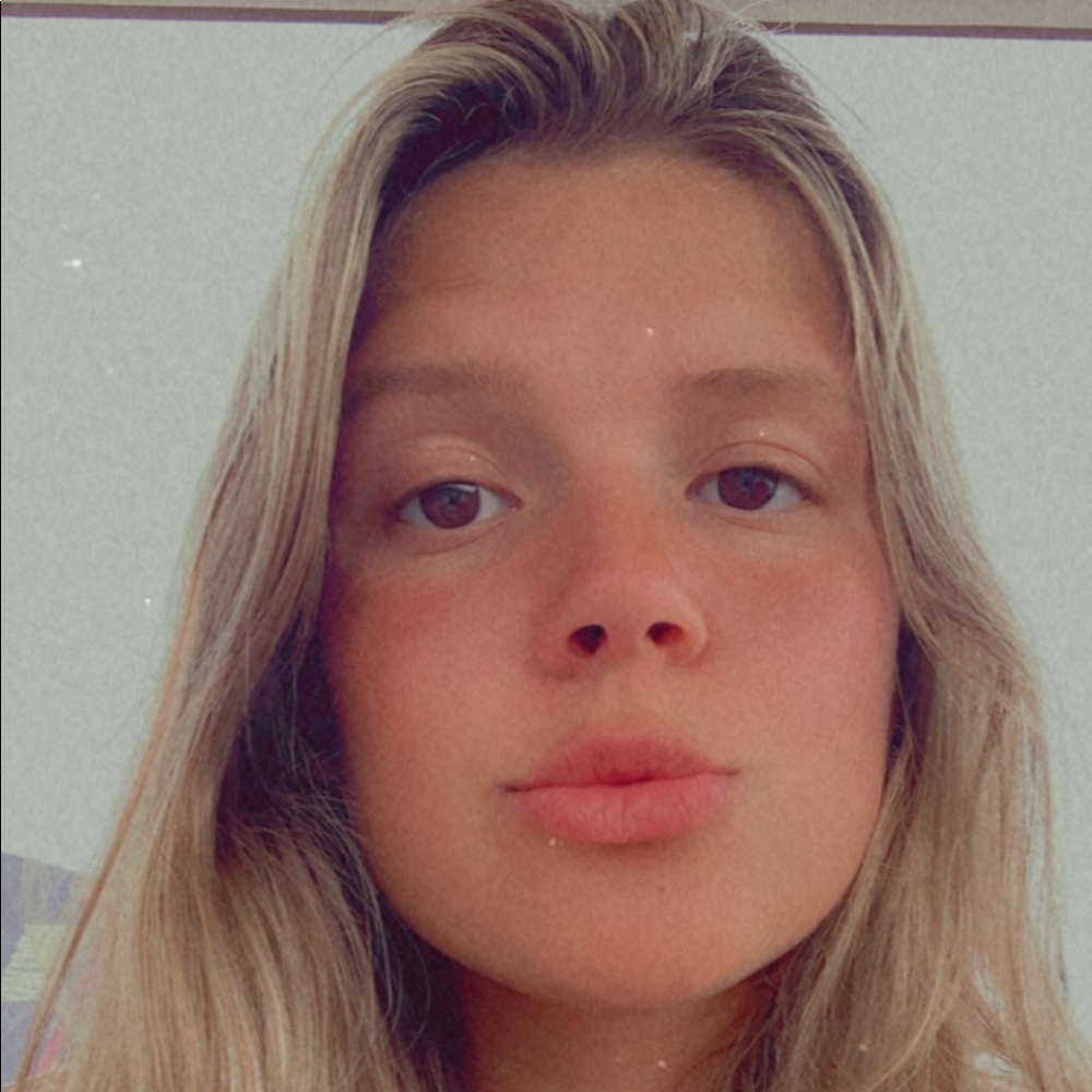 Meet your Posher, Jillian